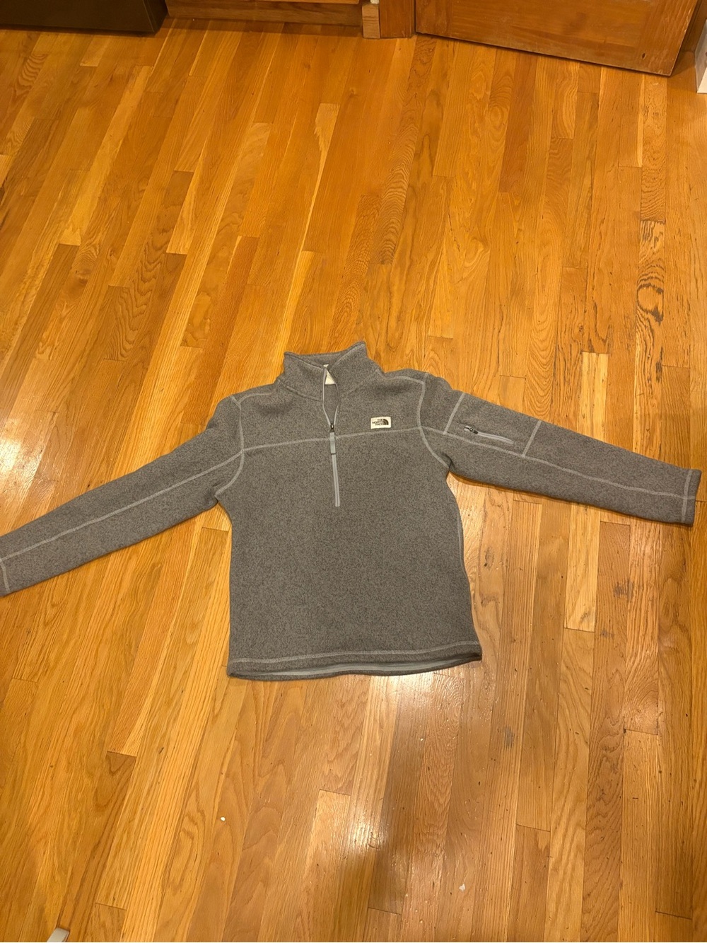 The North Face Men's Heather Gray Half-Zip Fleece Pullover